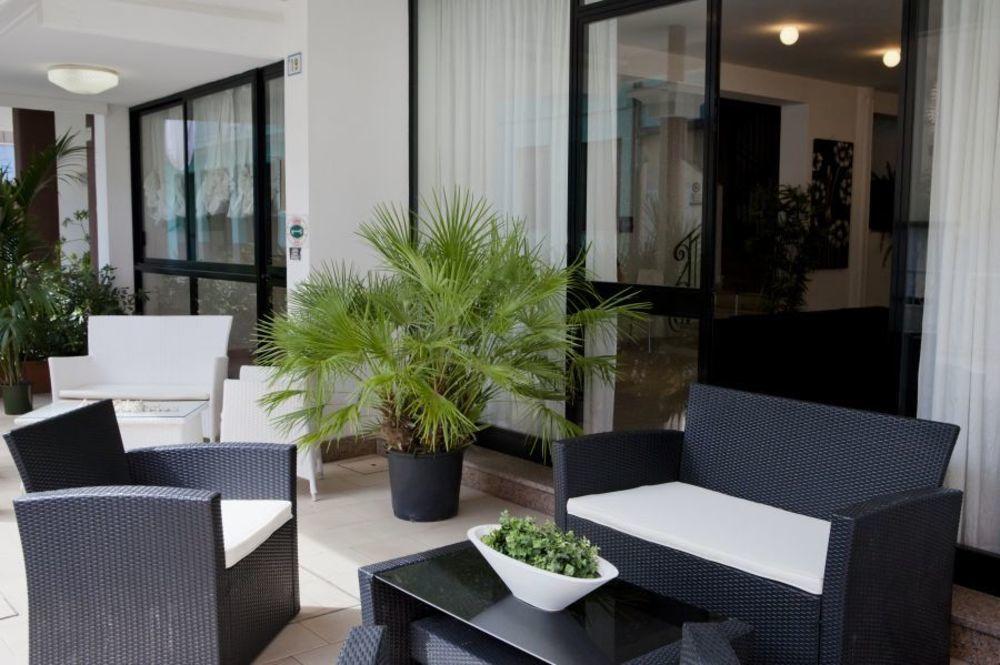 Hotel Foschi-Peninsula Bellaria-Igea Marina Ngoại thất bức ảnh